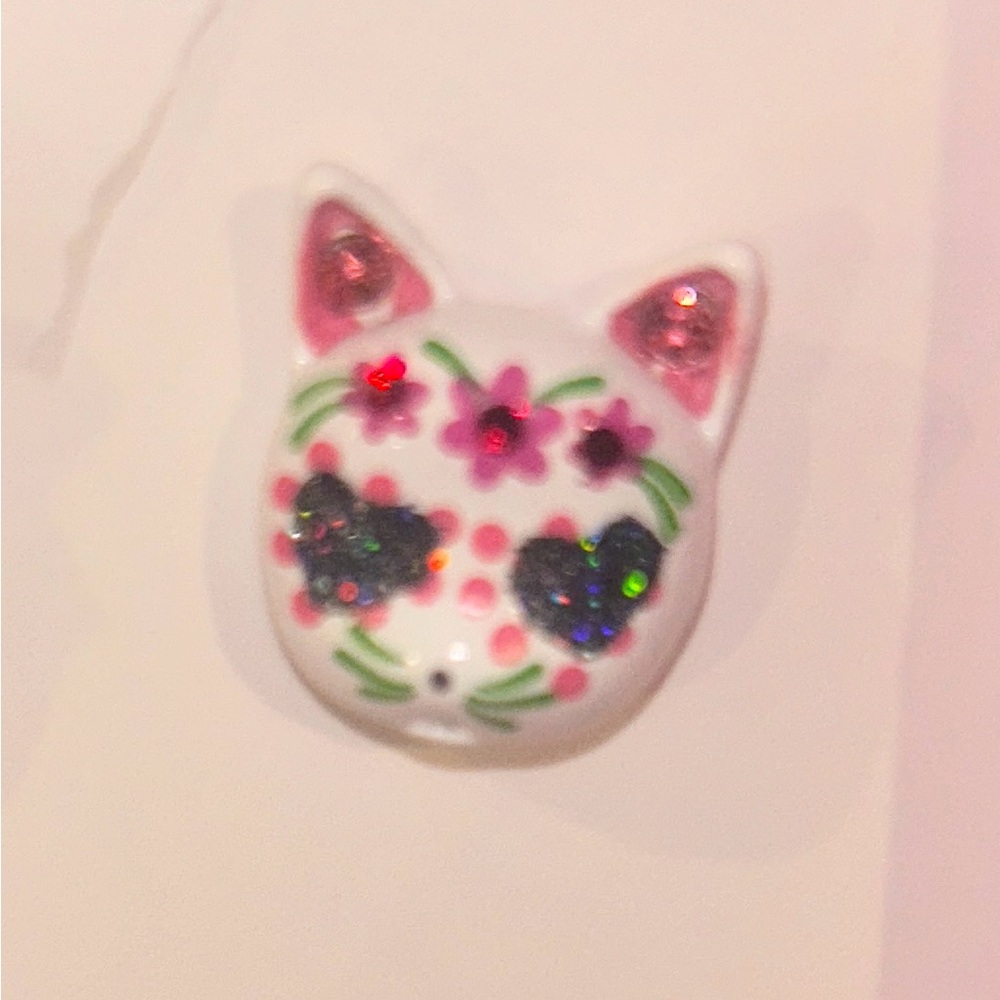 New! ๐ป๐๐ฑ Betsy Johnson CAT earrings!!!๐ฑ๐ป๐ - Picture 7 of 9